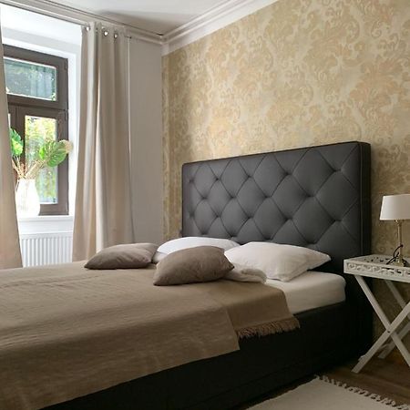 Royal Vega Apartment Любляна Экстерьер фото
