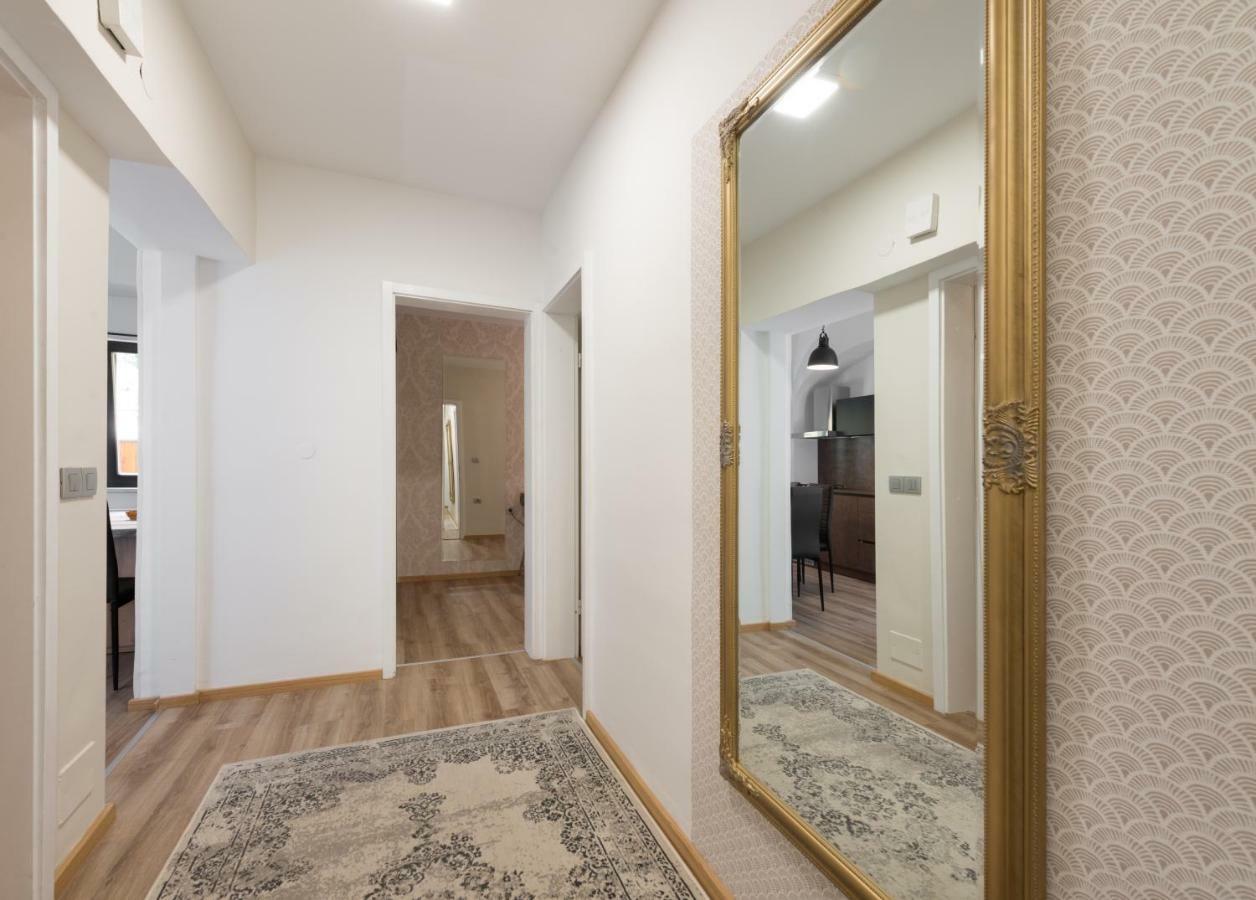 Royal Vega Apartment Любляна Экстерьер фото